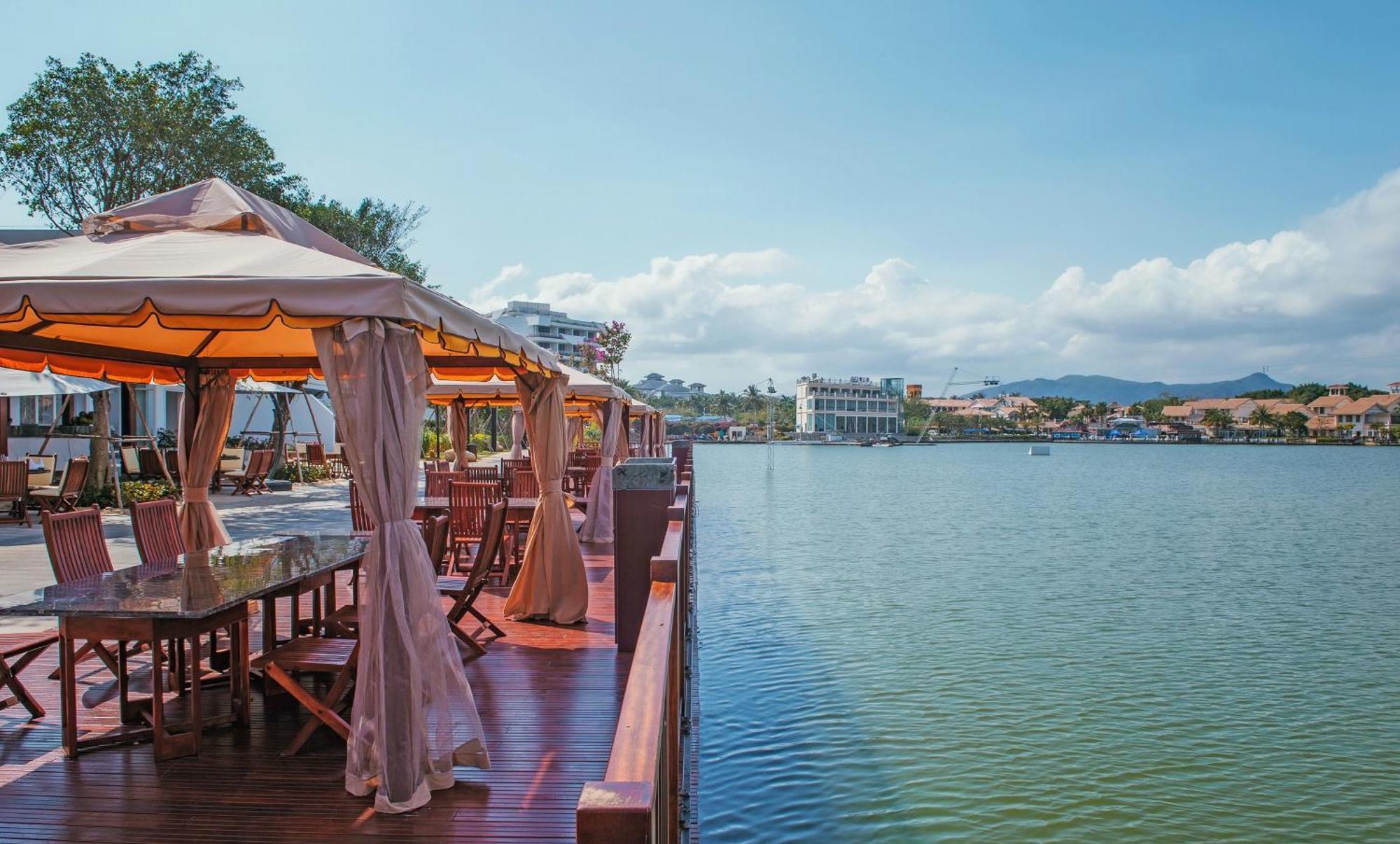 Palace Resort Yalong Bay San-ja Exteriér fotografie